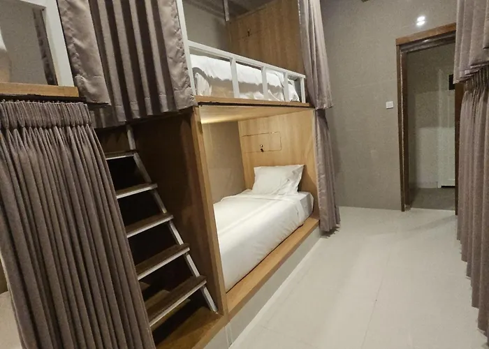 Ungasan Center Hostel *